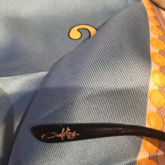 Oakley , sporty style, no visible scratches. - Picture 4 of 4